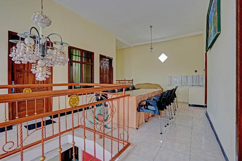 OYO 90488 Harwin Homestay - Lobi