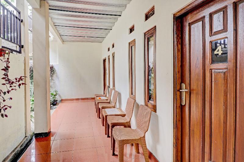 OYO 90454 Adinda Homestay Cibodas Lembang - Lobi