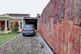 OYO 90454 Adinda Homestay Cibodas Lembang otel fotoğrafı
