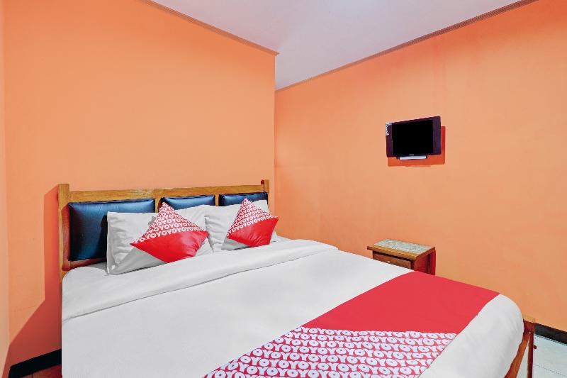 OYO 90454 Adinda Homestay Cibodas Lembang - Oda