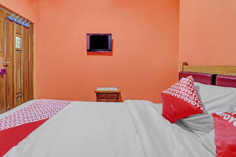 OYO 90454 Adinda Homestay Cibodas Lembang - Oda
