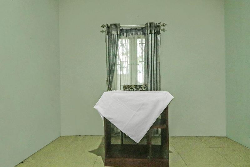 OYO 90492 Papi Inn Guesthouse - Lobi