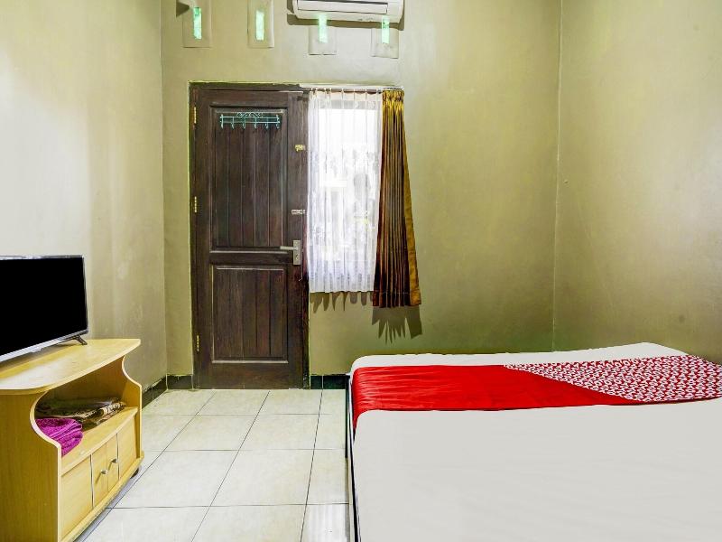 OYO 113676 Wisma Al-fahmi Syariah - Oda