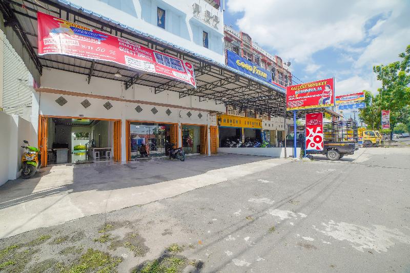 Super OYO 90457 Anara Residence & Guest House - Genel