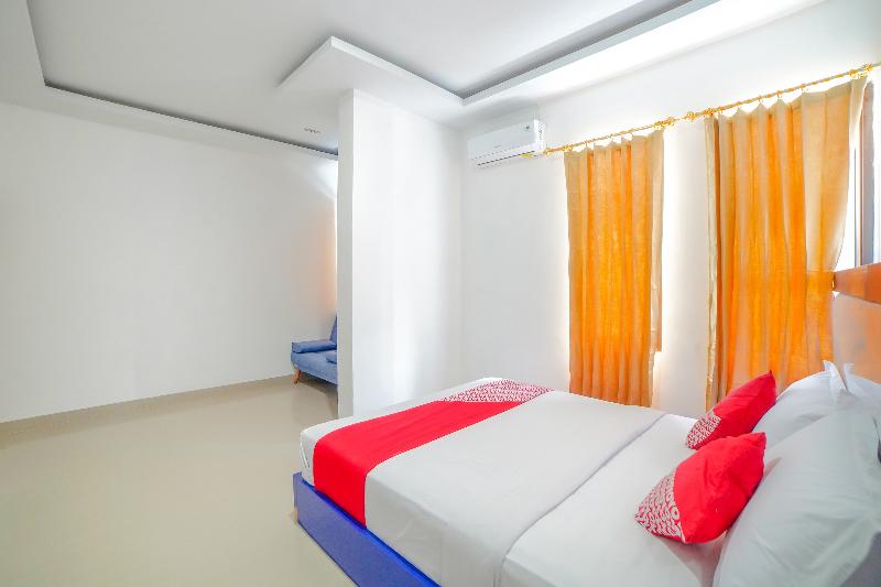 Super OYO 90457 Anara Residence & Guest House - Oda