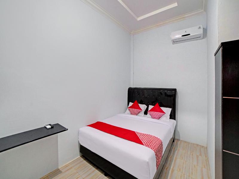 OYO 90503 Madina Residence - Oda