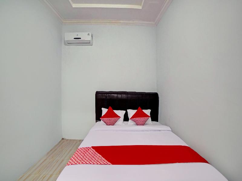 OYO 90503 Madina Residence - Oda