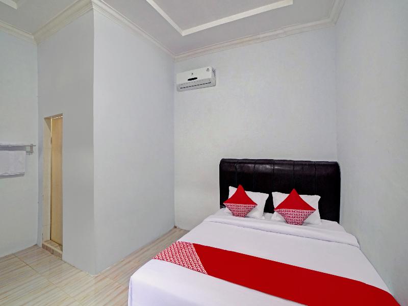 OYO 90503 Madina Residence - Oda