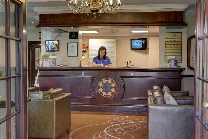 Best Western Reading Calcot Hotel - Genel
