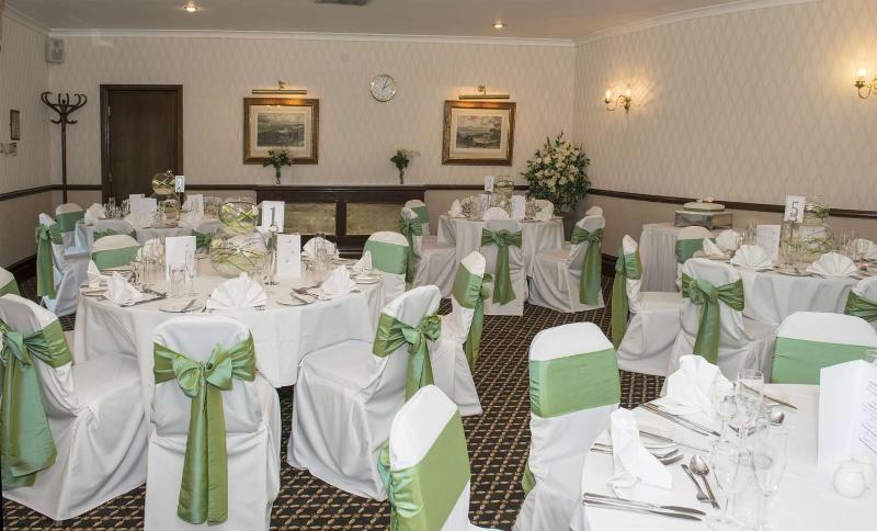 Best Western Reading Calcot Hotel - Genel