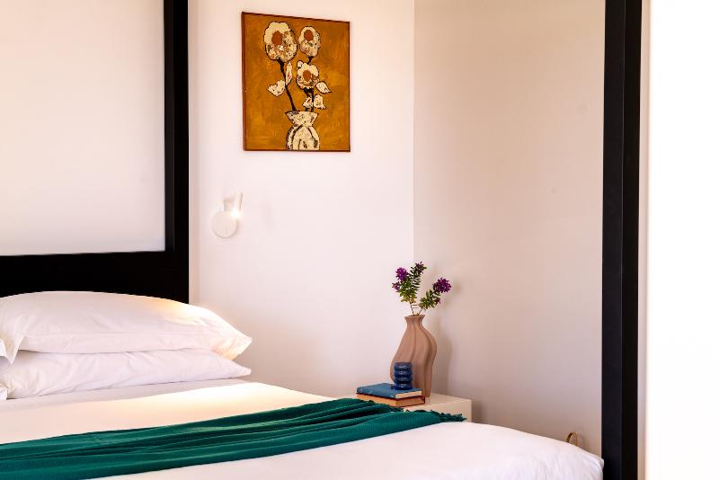 Luna Minoica Suites & Apartments - Oda