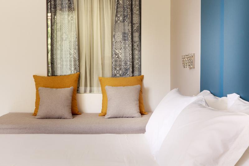 Luna Minoica Suites & Apartments - Oda