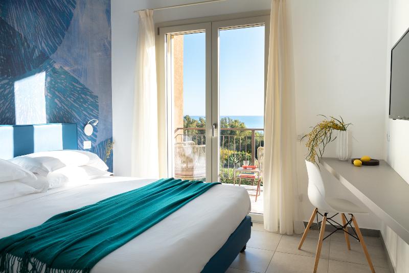 Luna Minoica Suites & Apartments - Oda