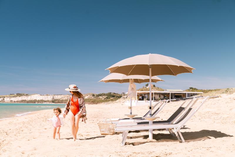 Luna Minoica Suites & Apartments - Plaj