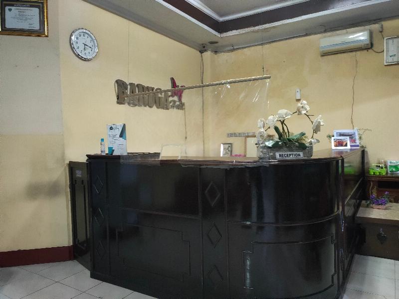 OYO 90529 Hotel Baruga Makassar - Lobi