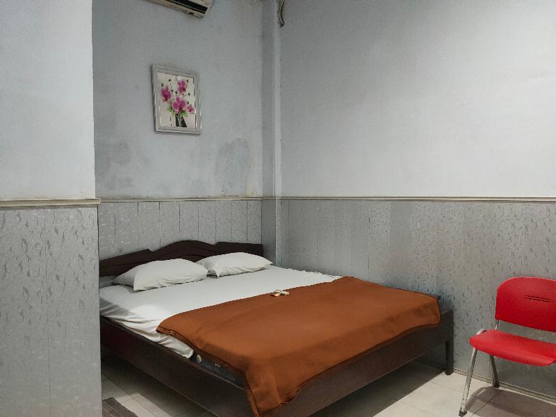 OYO 90529 Hotel Baruga Makassar - Oda