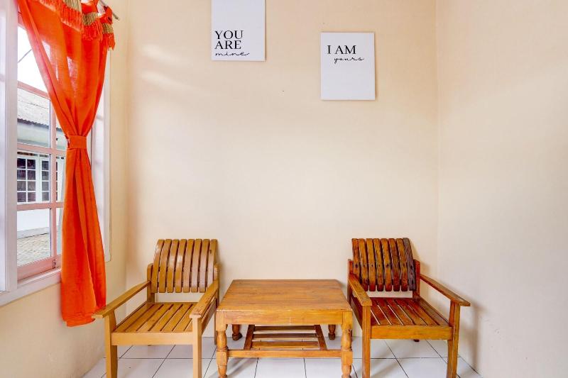 SPOT ON 90156 Hotel Ramayana - Oda