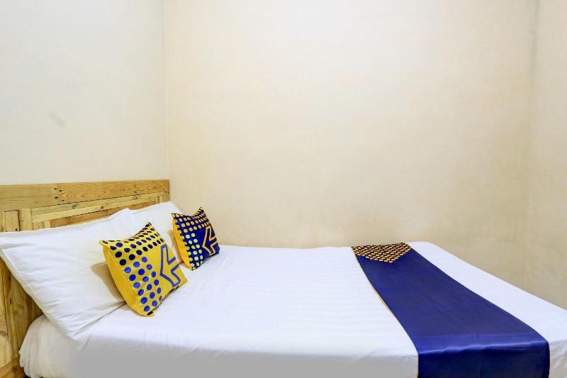 SPOT ON 90156 Hotel Ramayana - Oda