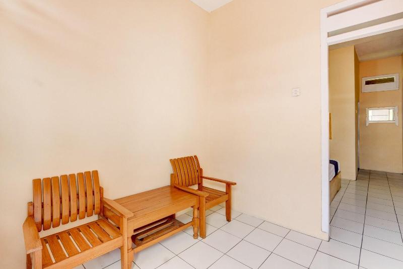 SPOT ON 90156 Hotel Ramayana - Oda