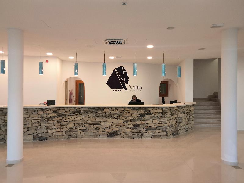 GH Santina Resort - Lobi