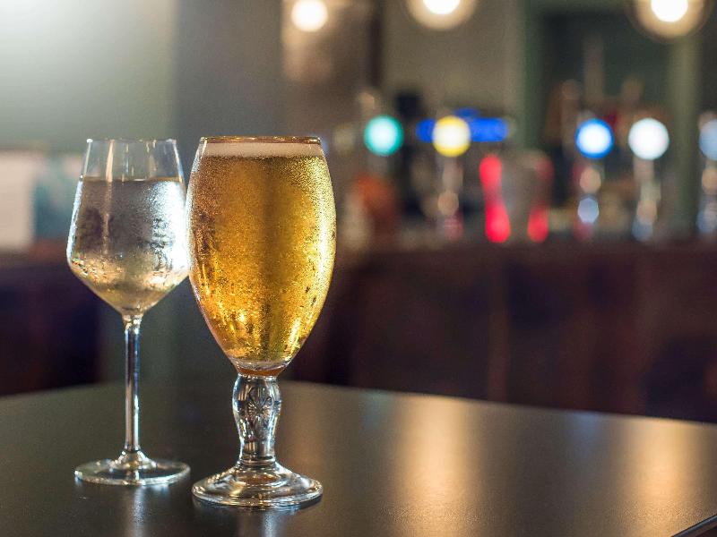 Mercure Cardiff North Hotel - Bar
