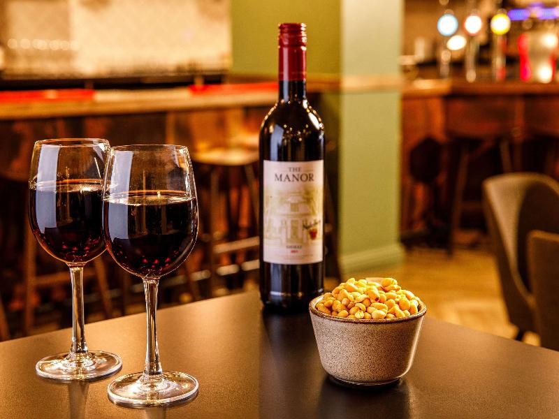 Mercure Cardiff North Hotel - Bar