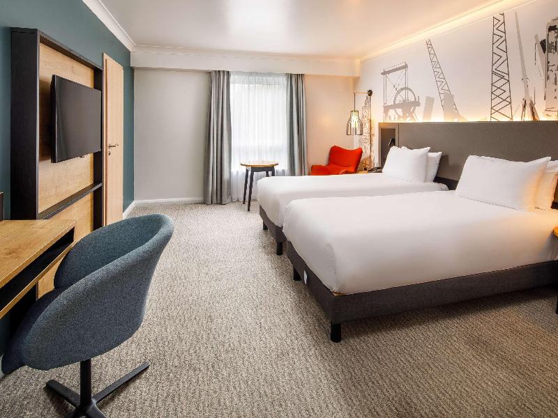 Mercure Cardiff North Hotel - Oda