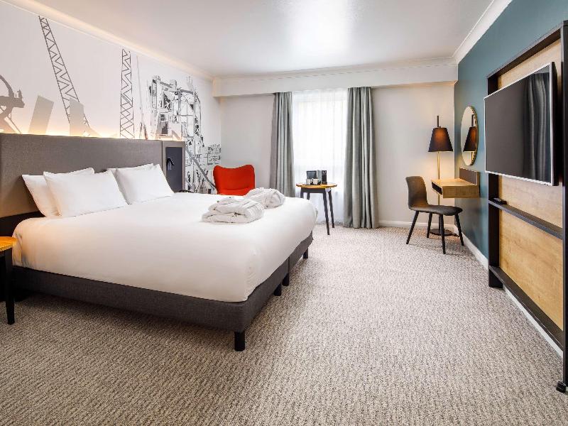 Mercure Cardiff North Hotel - Oda