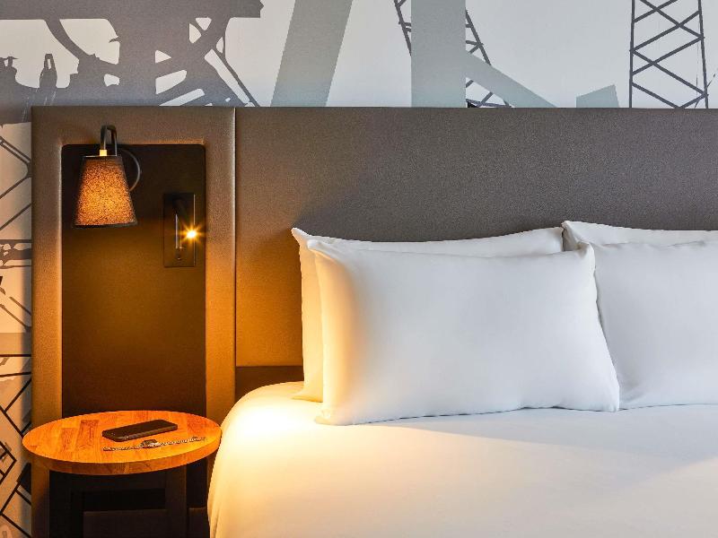 Mercure Cardiff North Hotel - Oda