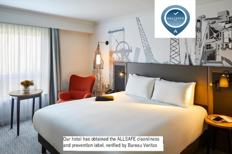 Mercure Cardiff North Hotel - Oda