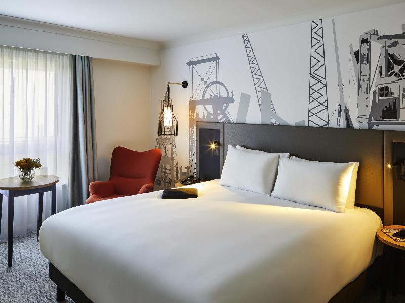 Mercure Cardiff North Hotel - Oda