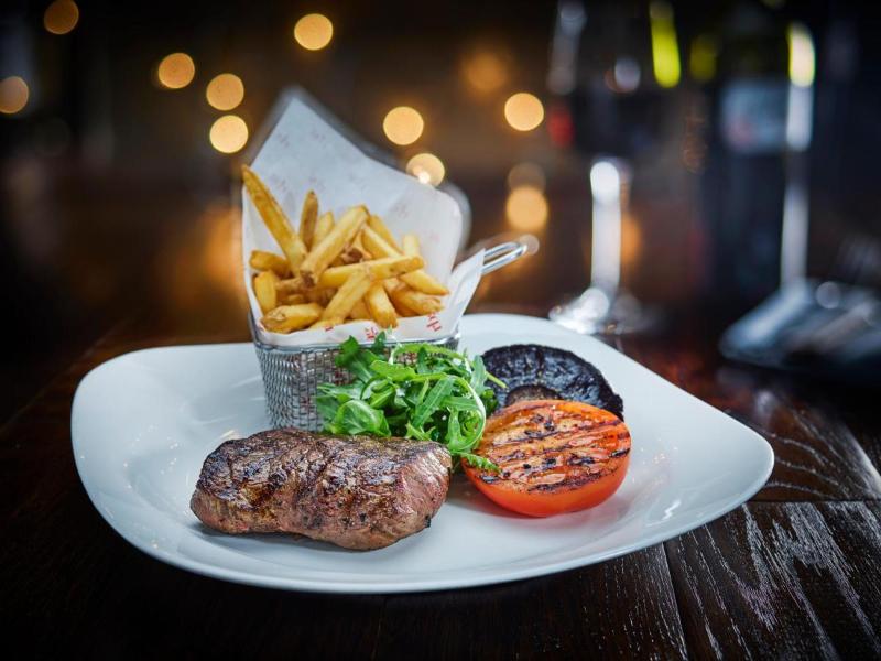Mercure Cardiff North Hotel - Restoran