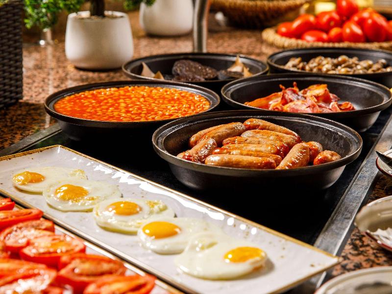 Mercure Cardiff North Hotel - Restoran