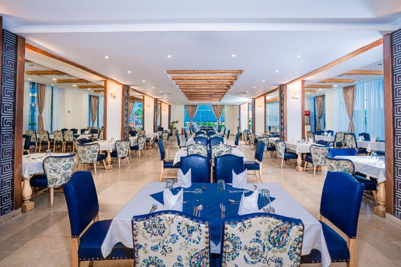 New Eagles Resort & Aqua Park - Restoran