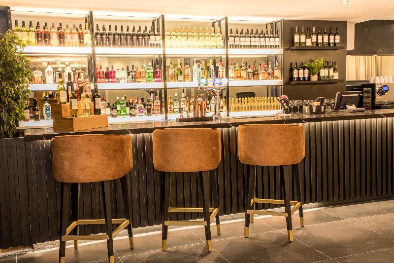 Park Inn by Radisson Bournemouth - Bar