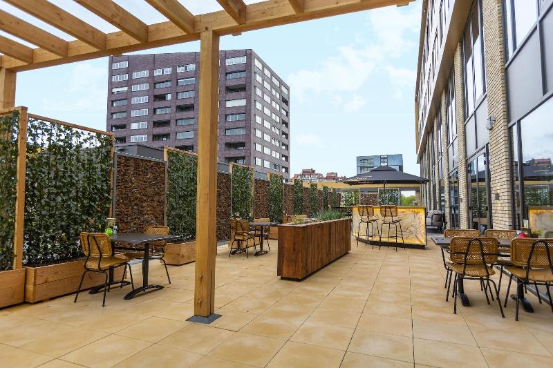 Fletcher Hotel-Restaurant ByZoo Emmen - Teras