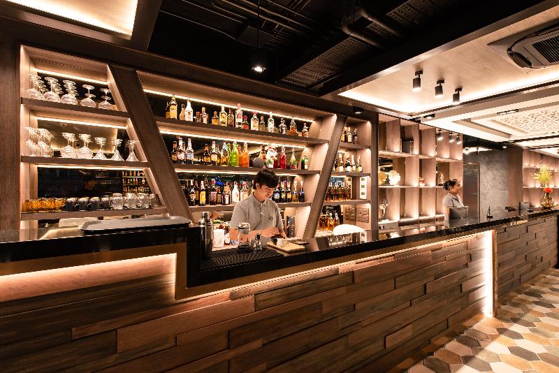 Blackwoods Hotel Pattaya - Bar