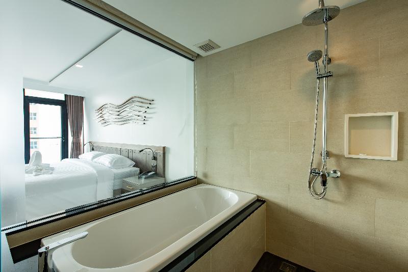 Blackwoods Hotel Pattaya - Oda