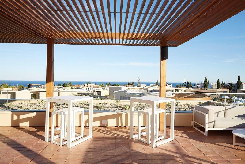 White Shell Beach Villas - Bar
