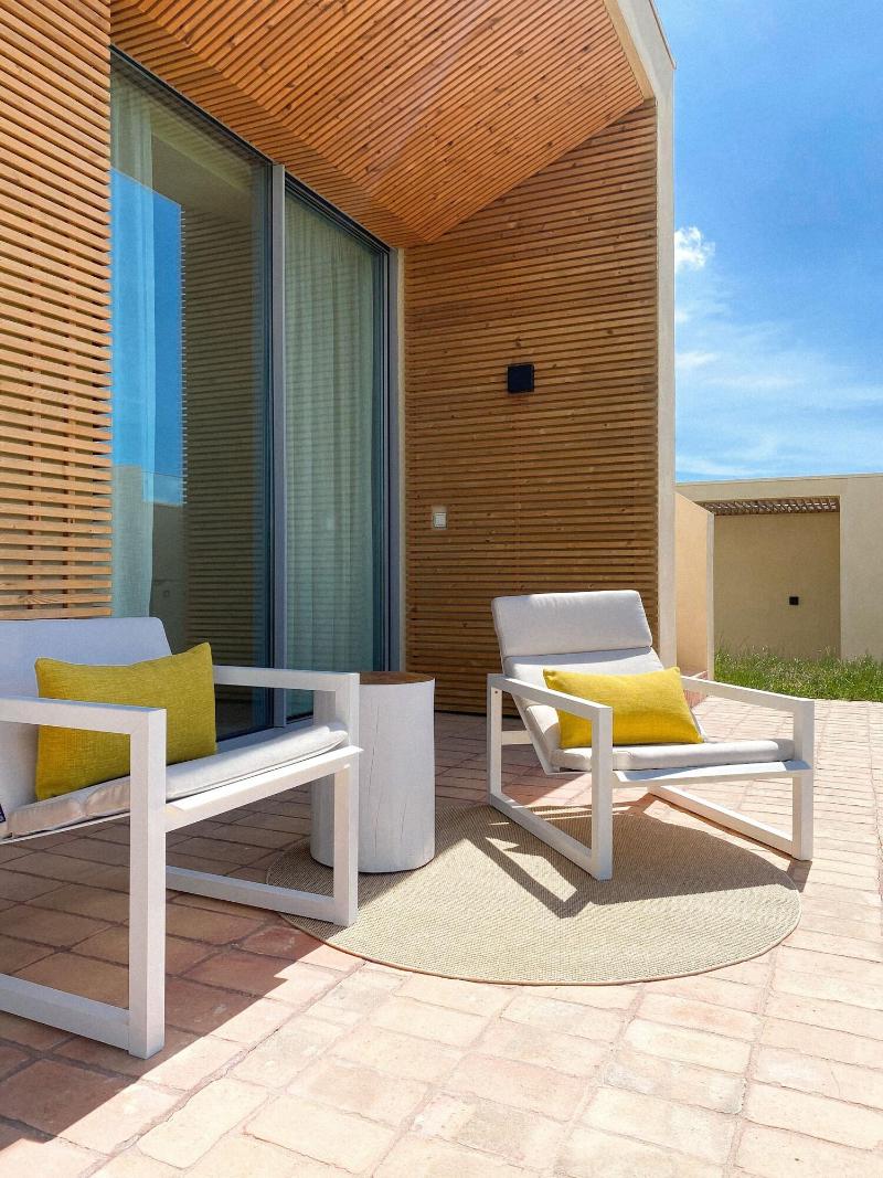 White Shell Beach Villas - Teras