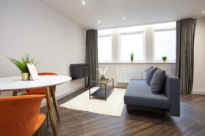 Humber Lofts Residences - Oda