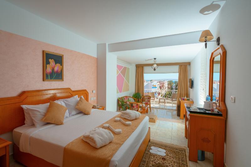 MinaMark Beach Resort - Families & Couples Only - Oda
