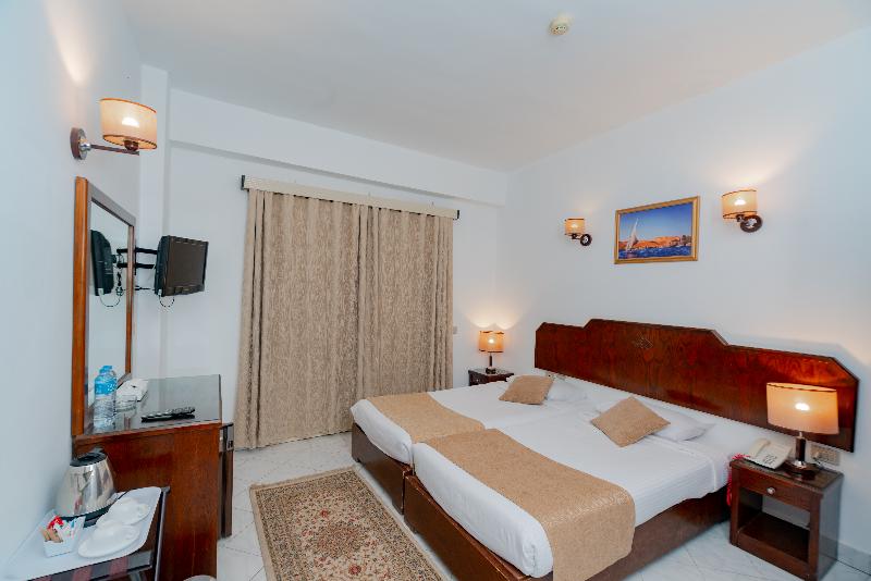 MinaMark Beach Resort - Families & Couples Only - Oda