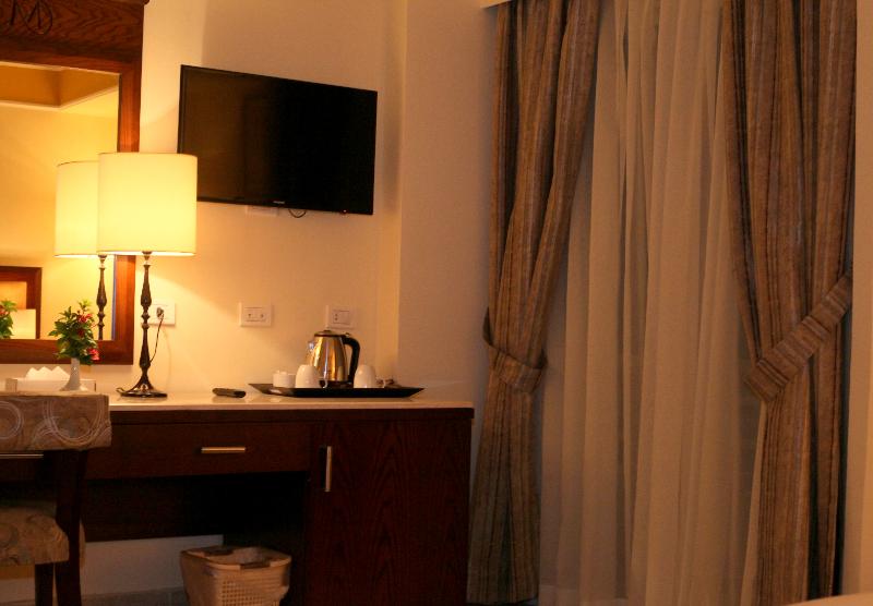 MinaMark Beach Resort - Families & Couples Only - Oda