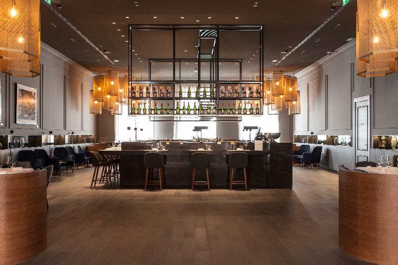 Kozmo Hotel Suites & Spa - Bar