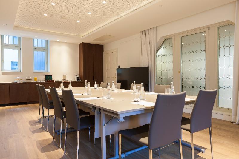 Kozmo Hotel Suites & Spa - Toplantı