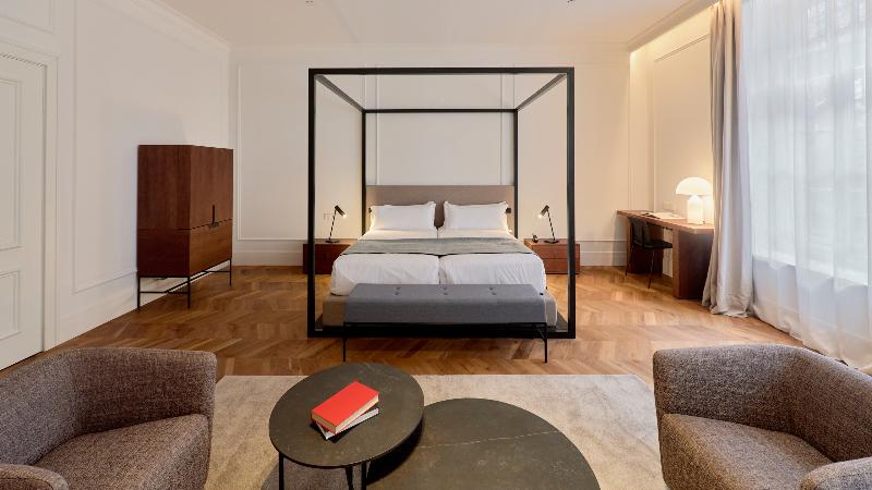 Kozmo Hotel Suites & Spa - Oda