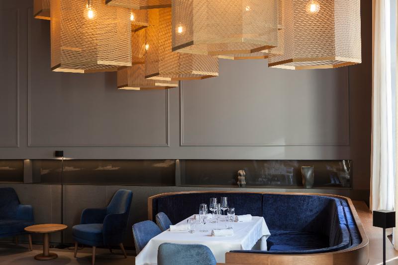 Kozmo Hotel Suites & Spa - Restoran