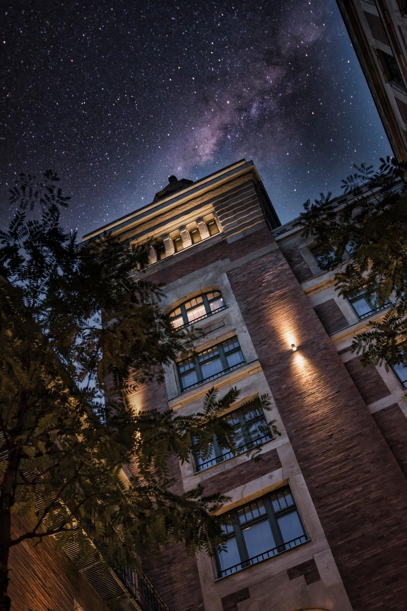 Kozmo Hotel Suites & Spa - Teras