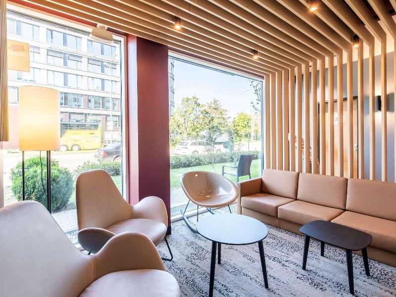 B&B Hotel München City-West - Lobi